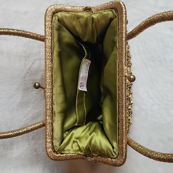 Vintage, Metallic Gold Beaded Purse,small Woven Handbag, with retro green lining - Picture 5 of 12